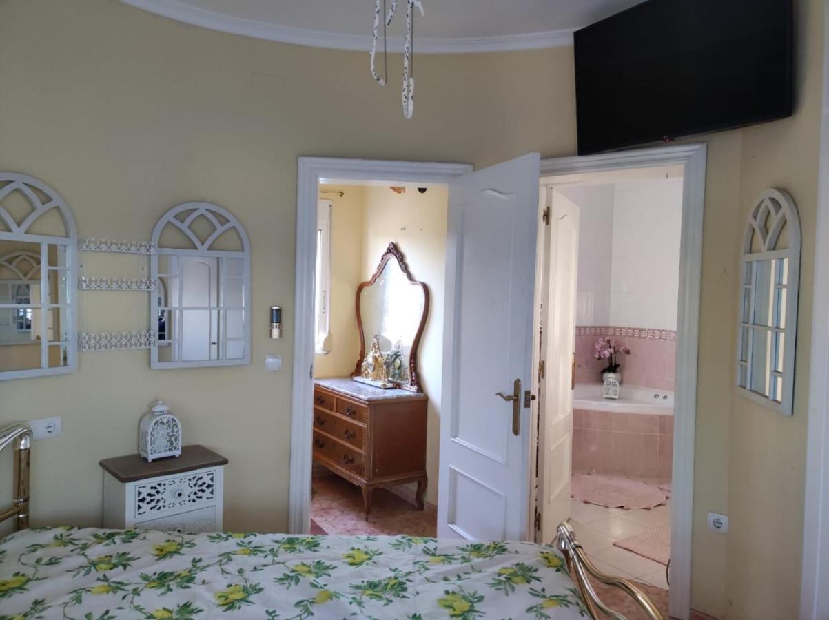 Montroy Chateau Angeliqueヴィラ エクステリア 写真