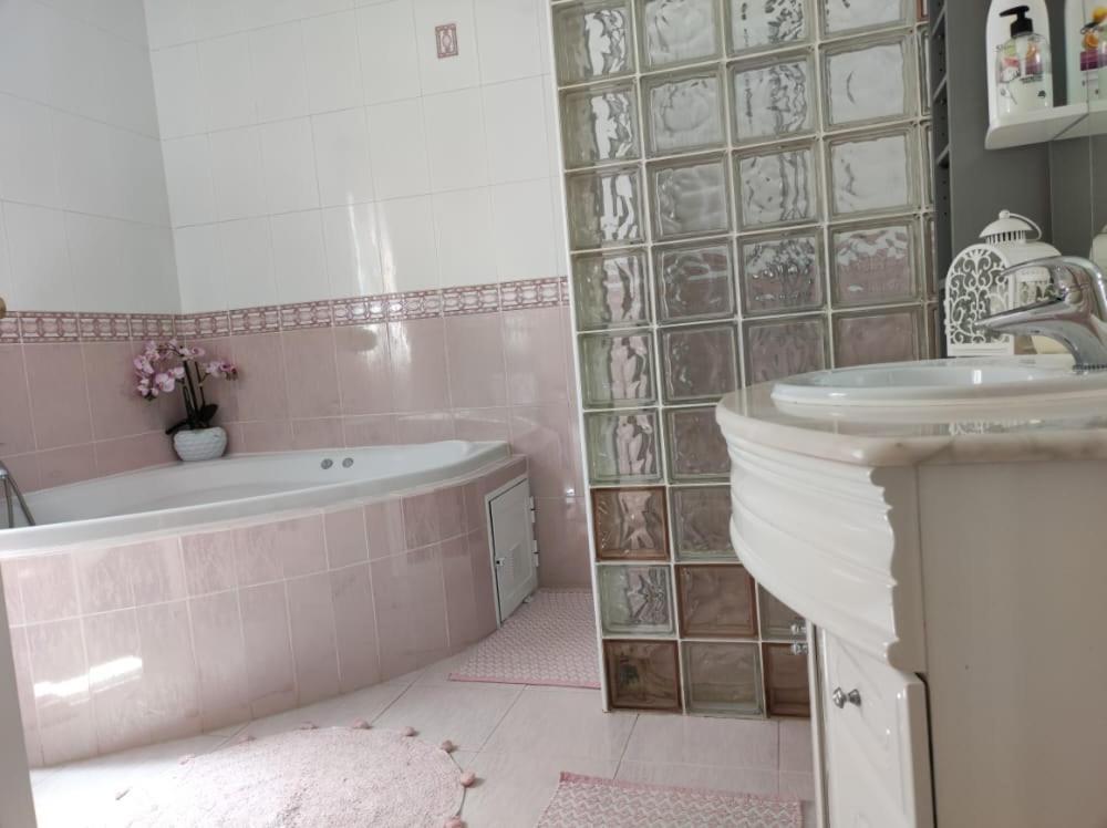 Montroy Chateau Angeliqueヴィラ エクステリア 写真